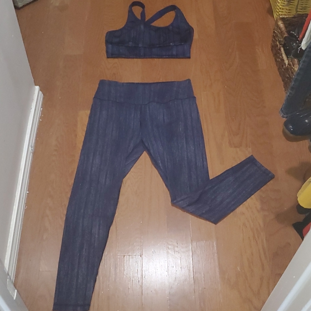 VS sport knockout  leggings and matching bra
